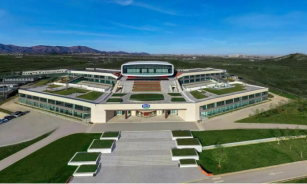 宝宝奶粉怎么选?君乐宝优萃宝爱奶粉营养全面配比科学